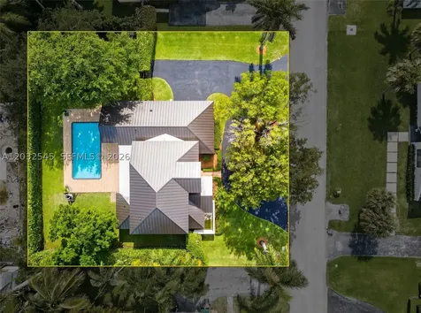8224 SW 178th Terrace Palmetto Bay FL 33157
