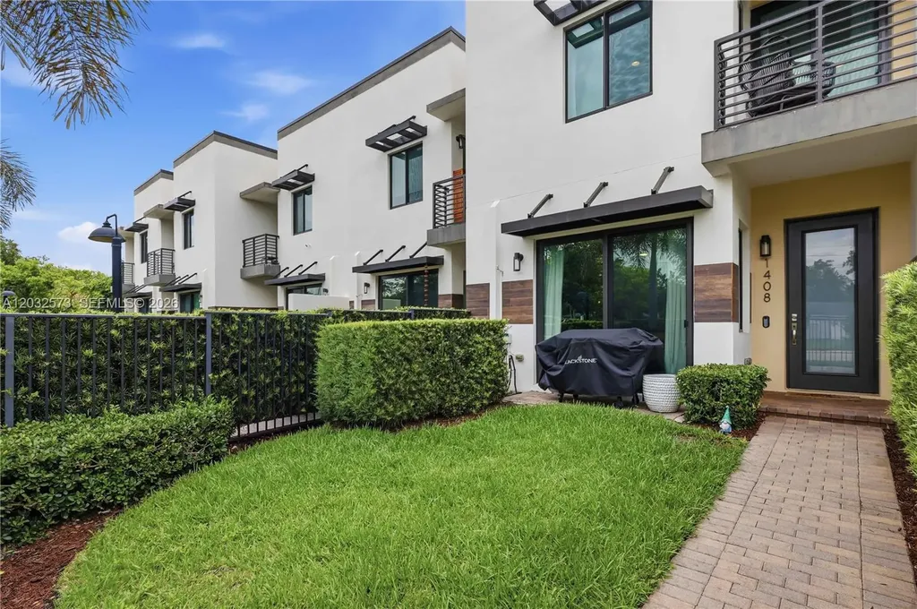 1408 SW 4th Avenue Fort Lauderdale FL 33315