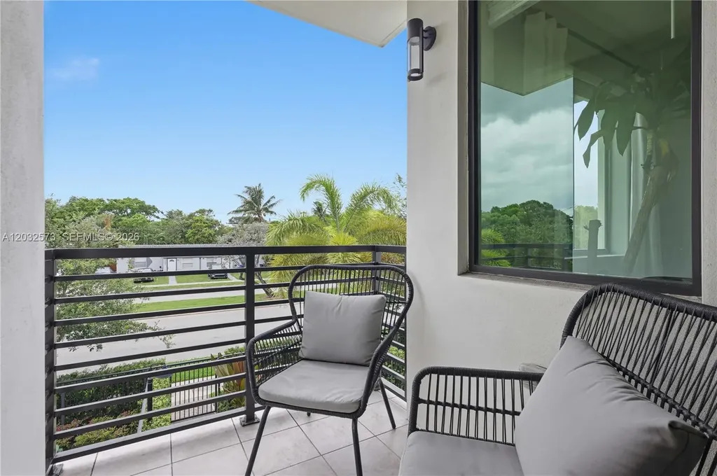 1408 SW 4th Avenue Fort Lauderdale FL 33315