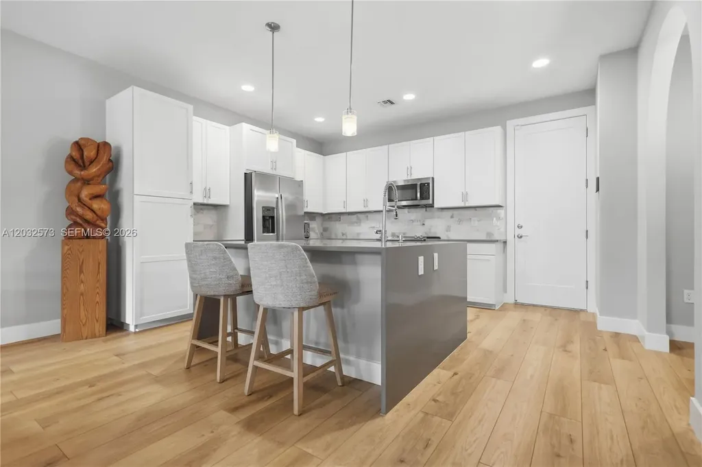 1408 SW 4th Avenue Fort Lauderdale FL 33315