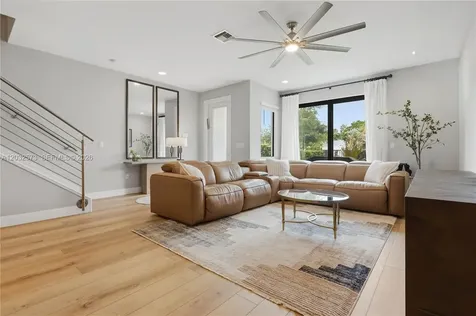 1408 SW 4th Avenue Fort Lauderdale FL 33315