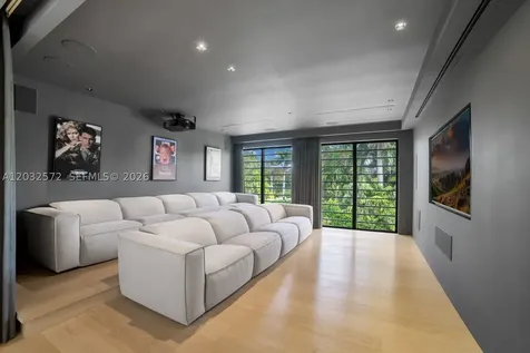 199 Caoba Court Coral Gables FL 33143