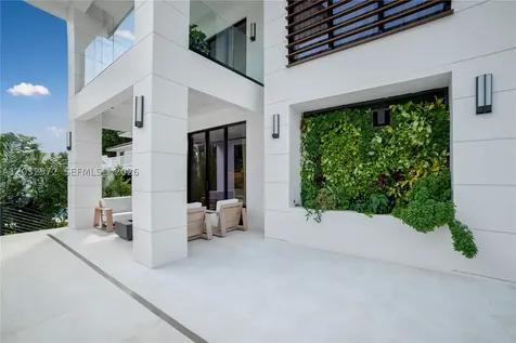 199 Caoba Court Coral Gables FL 33143