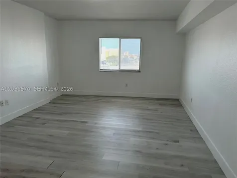 36 NW 6th Avenue Miami FL 33128