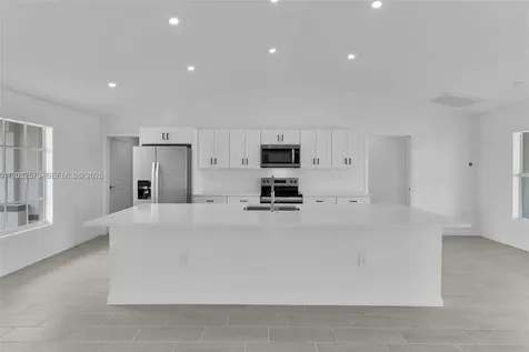 4130 NW 33rd Cape Coral FL 33993