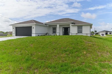 4130 NW 33rd Cape Coral FL 33993