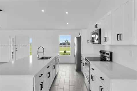 4130 NW 33rd Cape Coral FL 33993