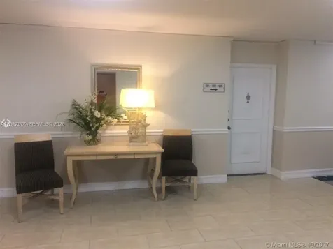 5005 Collins Avenue Miami Beach FL 33140