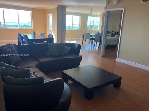 5005 Collins Avenue Miami Beach FL 33140