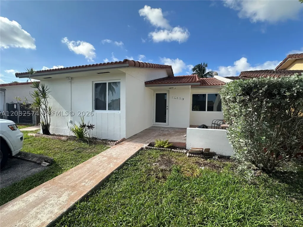 11430 SW 5th Terrace Sweetwater FL 33174