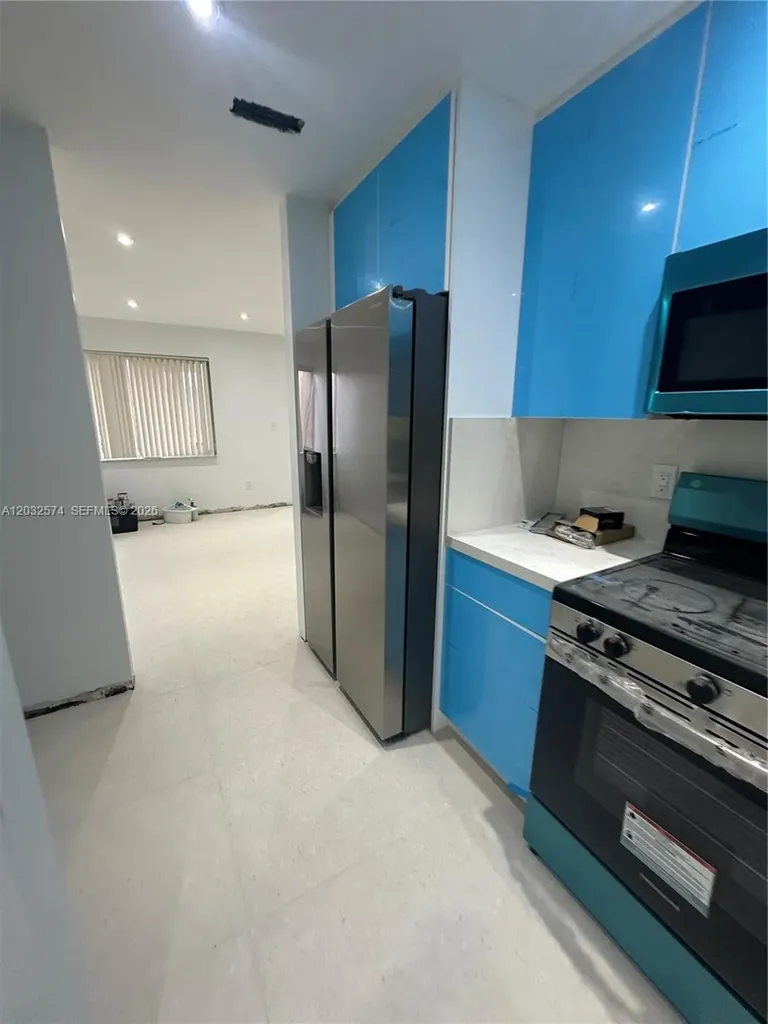 11430 SW 5th Terrace Sweetwater FL 33174