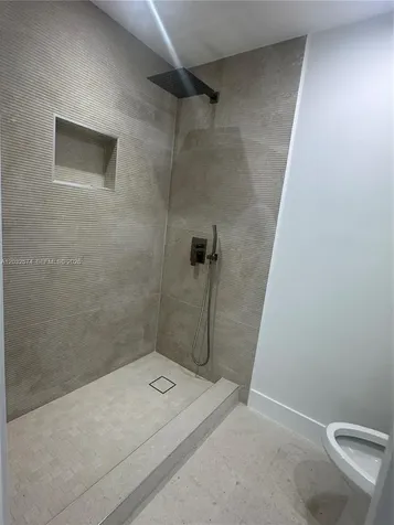 11430 SW 5th Terrace Sweetwater FL 33174