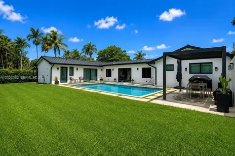 8700 SW 175th Street Palmetto Bay FL 33157
