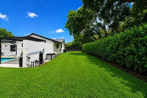 8700 SW 175th Street Palmetto Bay FL 33157