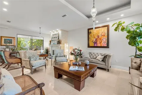 6550 SW 75th Terrace South Miami FL 33143