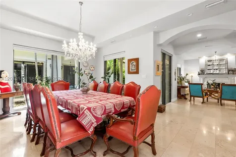 6550 SW 75th Terrace South Miami FL 33143
