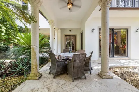 6550 SW 75th Terrace South Miami FL 33143