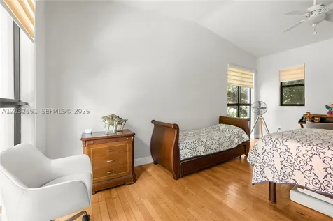 6550 SW 75th Terrace South Miami FL 33143