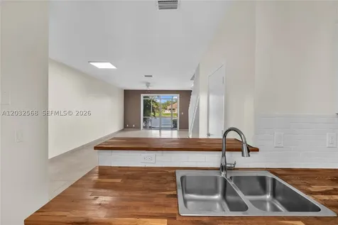 3698 San Simeon Circle Weston FL 33331