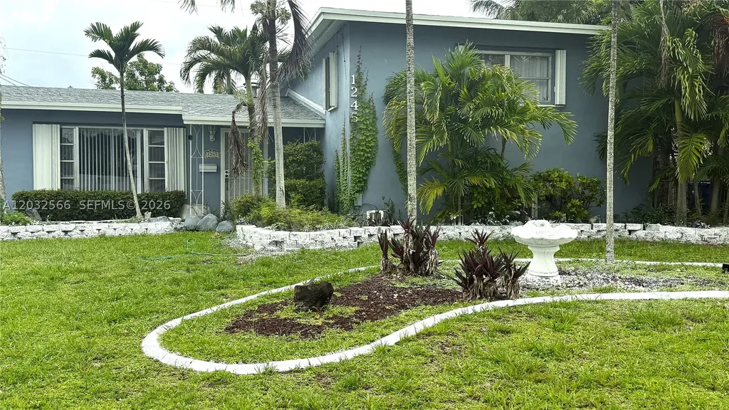 1245 NE 203rd Street Miami FL 33179