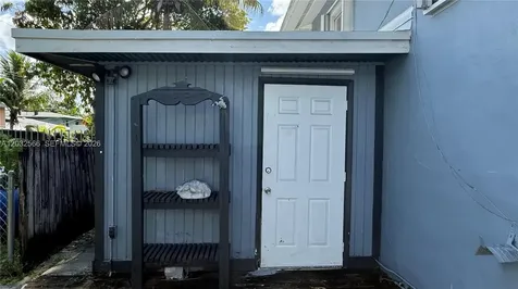1245 NE 203rd Street Miami FL 33179