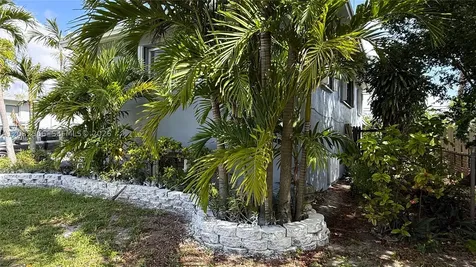 1245 NE 203rd Street Miami FL 33179
