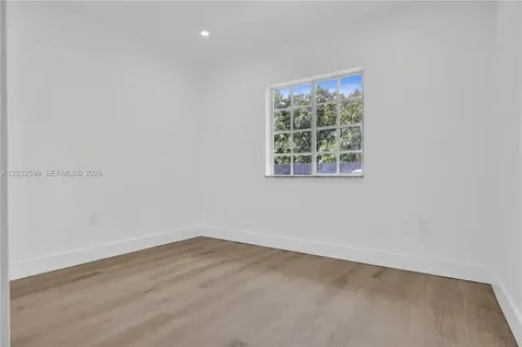 3430 NW 10th Avenue Miami FL 33127