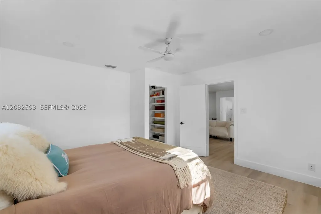 2101 N 56th Avenue Hollywood FL 33021