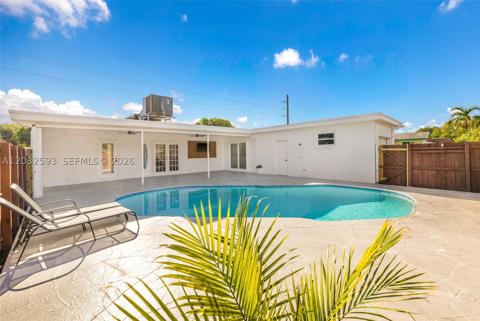 2101 N 56th Avenue Hollywood FL 33021