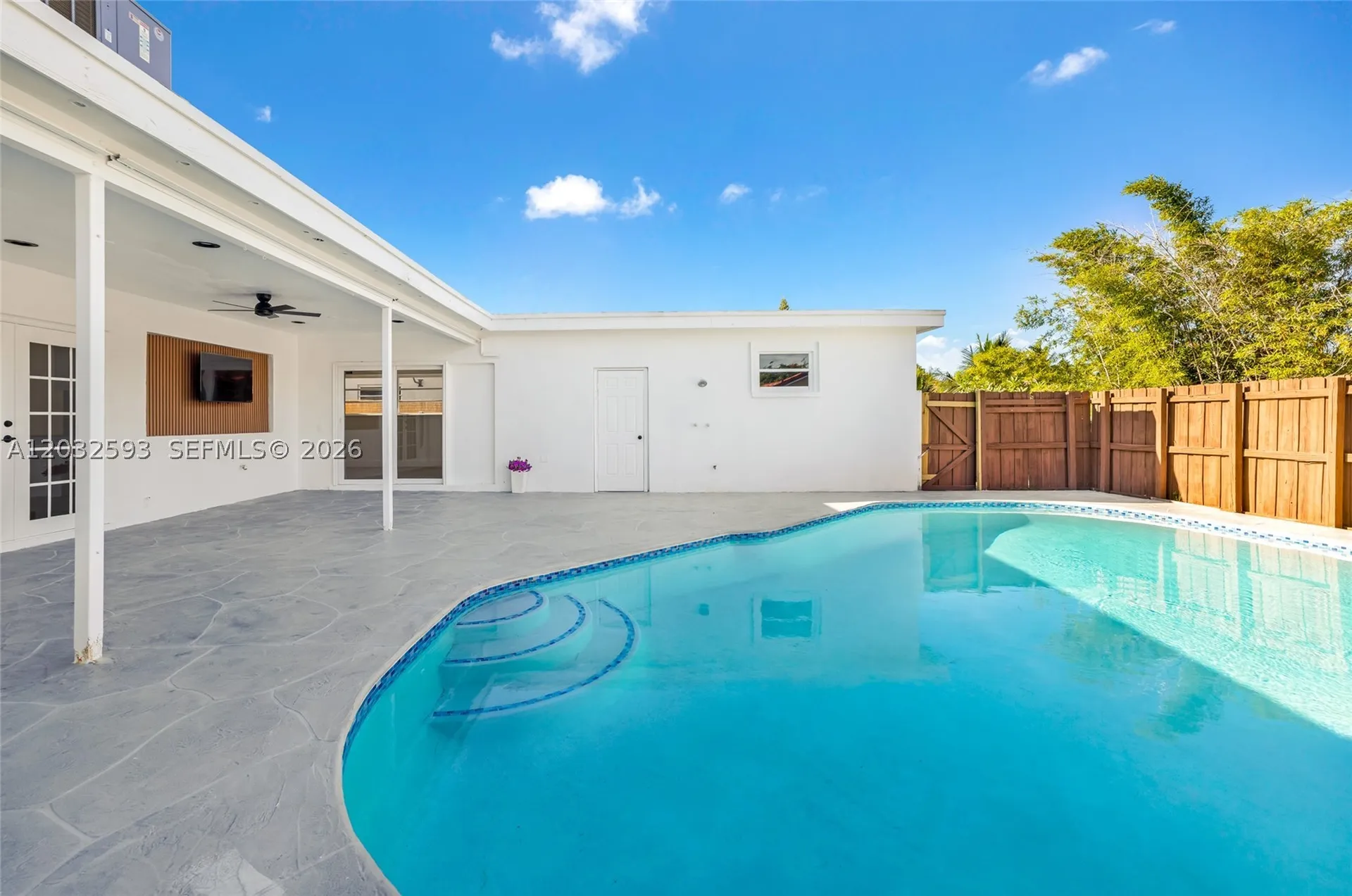 2101 N 56th Avenue Hollywood FL 33021
