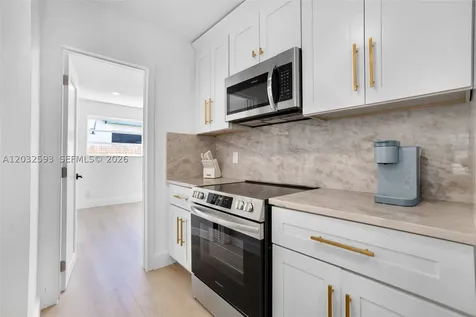2101 N 56th Avenue Hollywood FL 33021