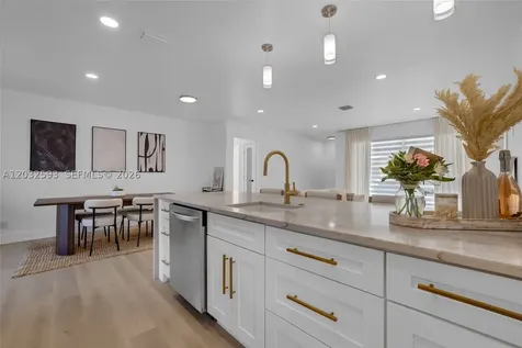 2101 N 56th Avenue Hollywood FL 33021