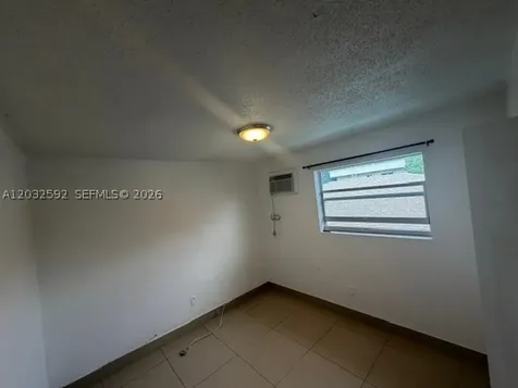 1045 SW 4th Street Miami FL 33130