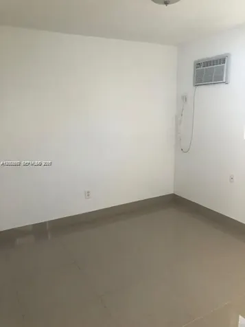 1045 SW 4th Street Miami FL 33130