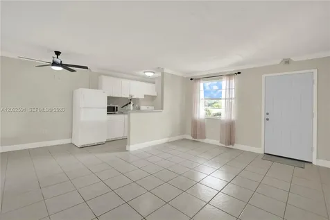 3855 SW 79th Avenue Miami FL 33155