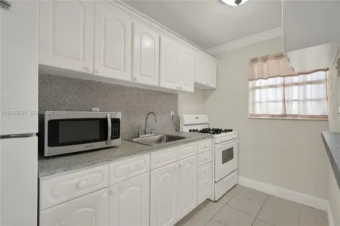 3855 SW 79th Avenue Miami FL 33155