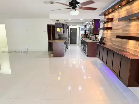 18801 Oakland Hills Drive Hialeah FL 33015