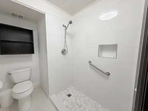 18801 Oakland Hills Drive Hialeah FL 33015