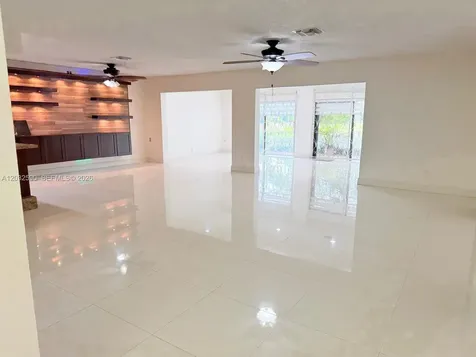 18801 Oakland Hills Drive Hialeah FL 33015