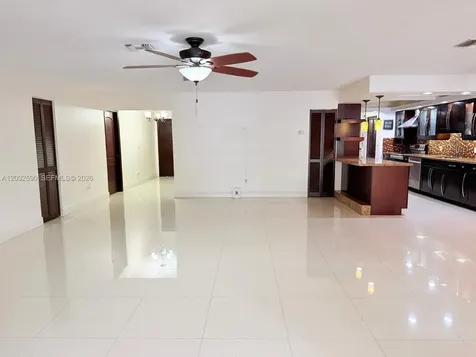 18801 Oakland Hills Drive Hialeah FL 33015