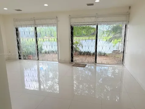 18801 Oakland Hills Drive Hialeah FL 33015