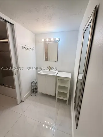 17021 N Bay Road Sunny Isles Beach FL 33160