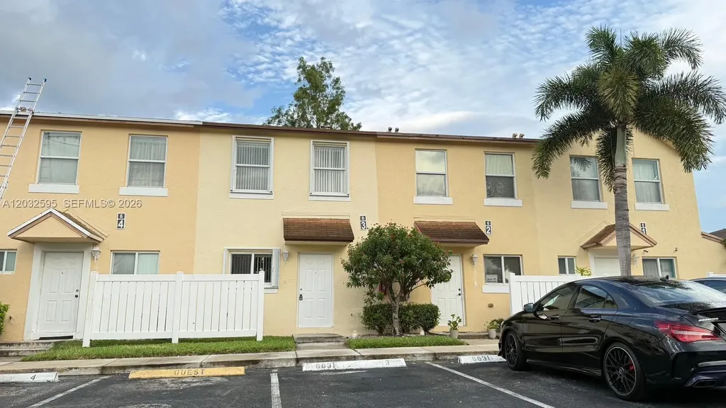 6631 Winfield Boulevard Margate FL 33063
