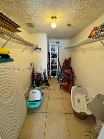 2625 Collins Avenue Miami Beach FL 33140