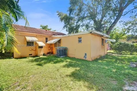 555 NW 46th Street Miami FL 33127
