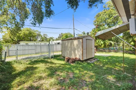 555 NW 46th Street Miami FL 33127