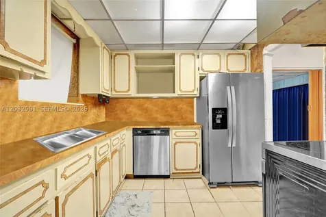 555 NW 46th Street Miami FL 33127