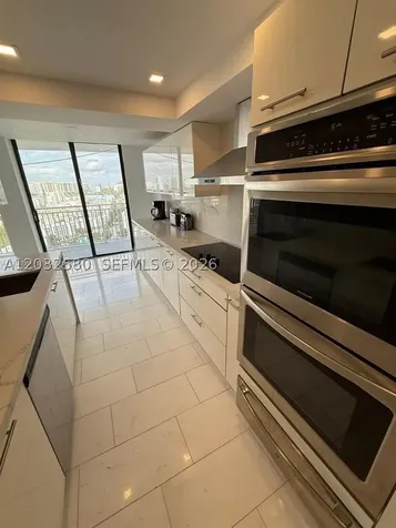 Sunny Isles Beach FL 33160