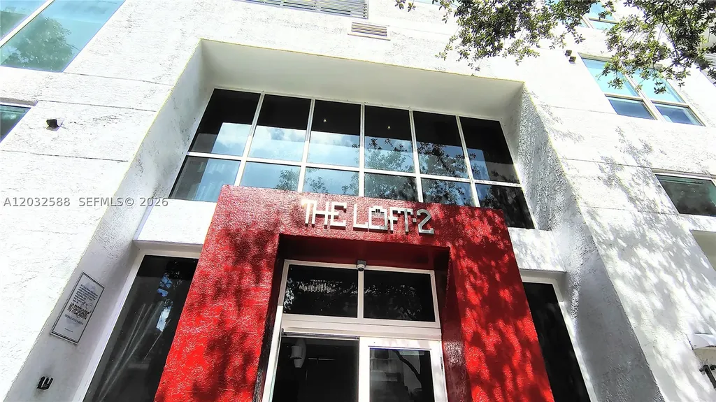 133 NE 2nd Avenue Miami FL 33132