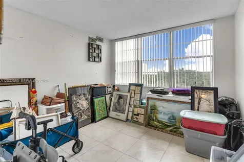 1400 Saint Charles Place Pembroke Pines FL 33026